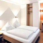 Hotel Gaestehaus St Theresia Bodensee