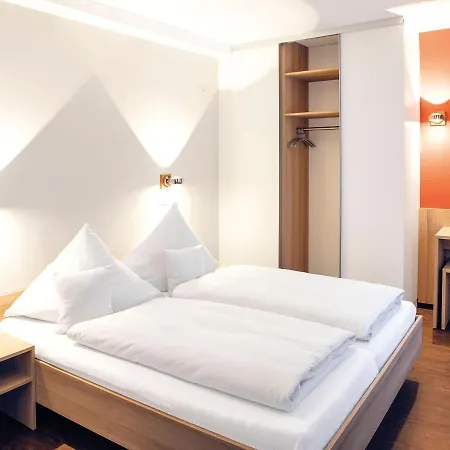 Hotel Gaestehaus St Theresia Bodensee