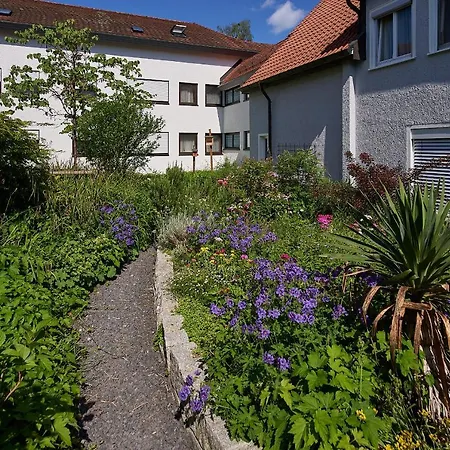 Gaestehaus St Theresia Bodensee 酒店 3*