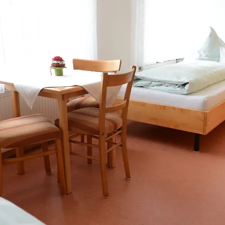 Gaestehaus St Theresia Bodensee 3* 埃里斯基尔希