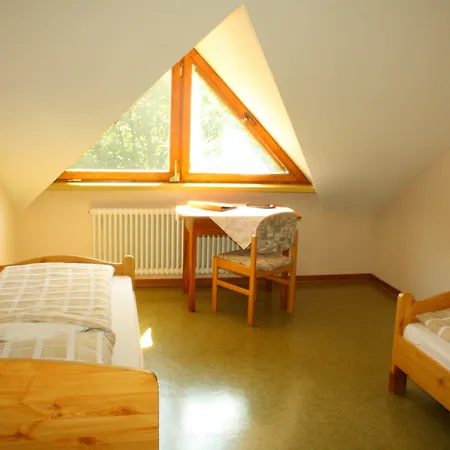 Gaestehaus St Theresia Bodensee 酒店 埃里斯基尔希