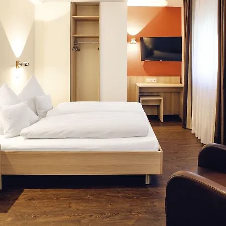 酒店 Gaestehaus St Theresia Bodensee 3*