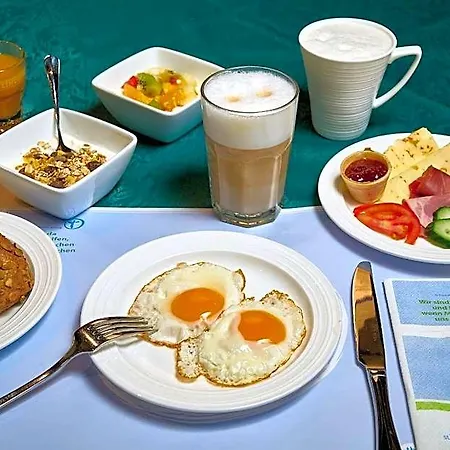 Gaestehaus St Theresia Bodensee Hotel 3*