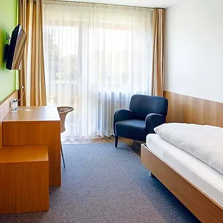 Hotel Gaestehaus St Theresia Bodensee